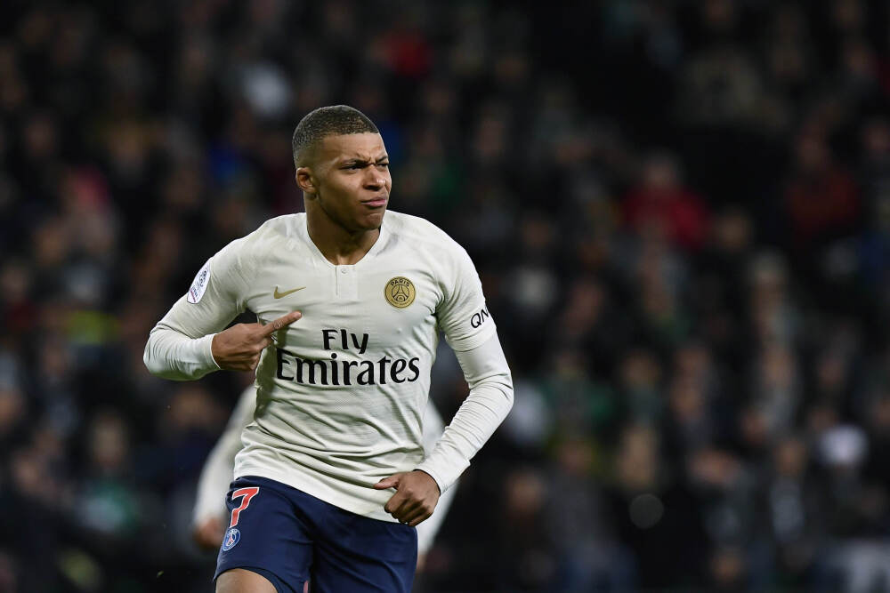 慕尼黑1860沉浮记：从德甲冠军到黯然降级，慕尼黑老大就此易主？